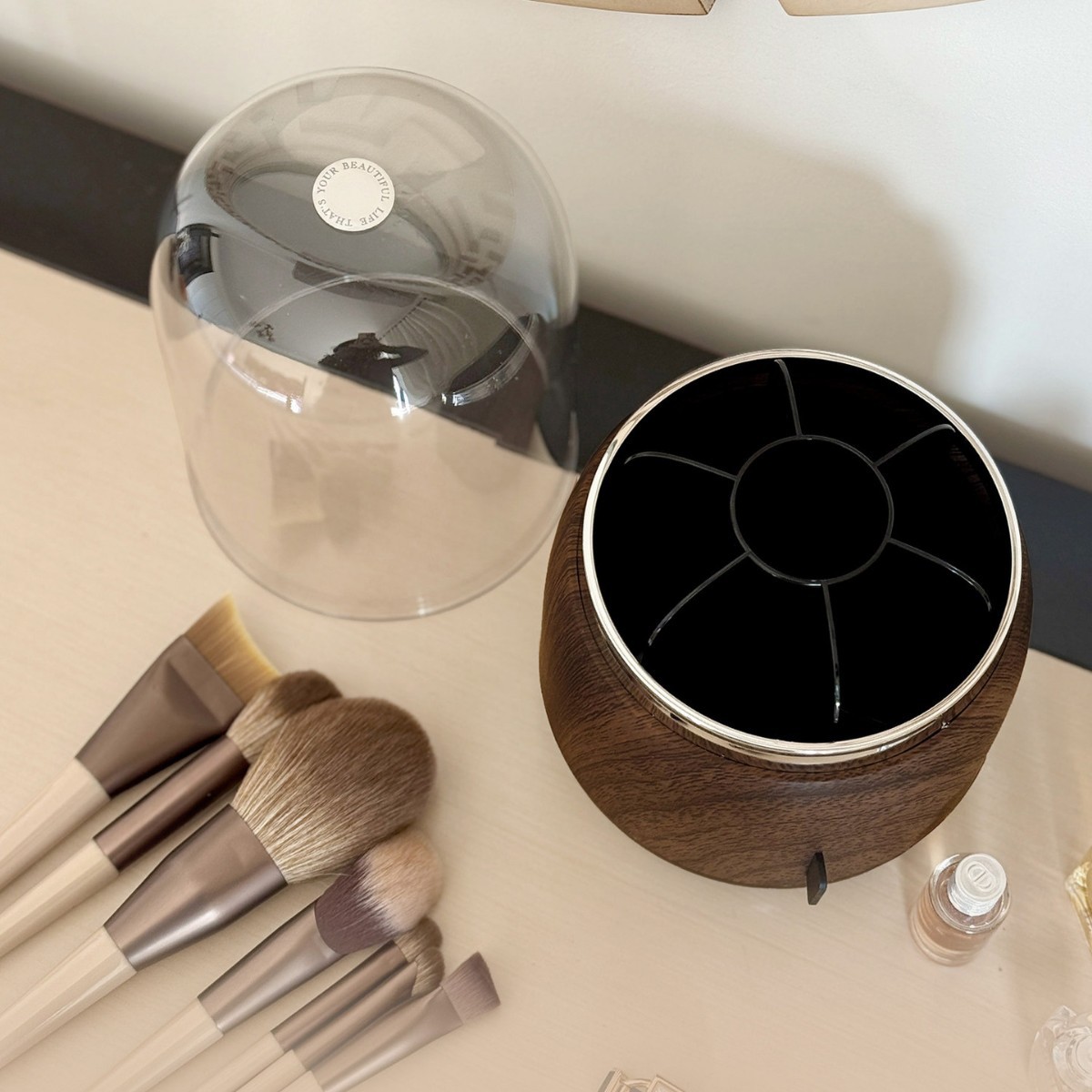 Porta Pennelli Trucco di Lusso - Luxury Skincare And Makeup Brands recensione e prezzo